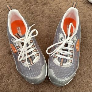 Skechers Sport silver grey & orange sneaker Sz 8 EUC